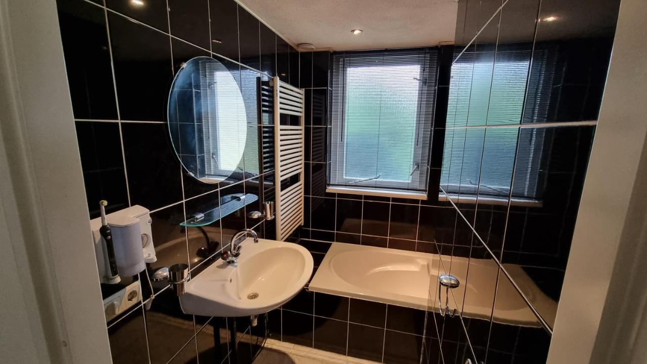 Recreatiewoning Maas en Waal 191 Villa Ewijk Buitenkant foto