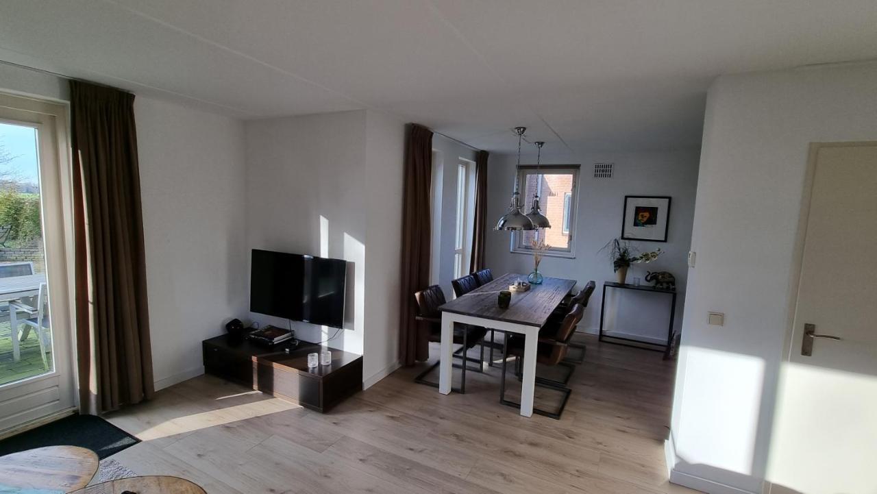 Recreatiewoning Maas en Waal 191 Villa Ewijk Buitenkant foto