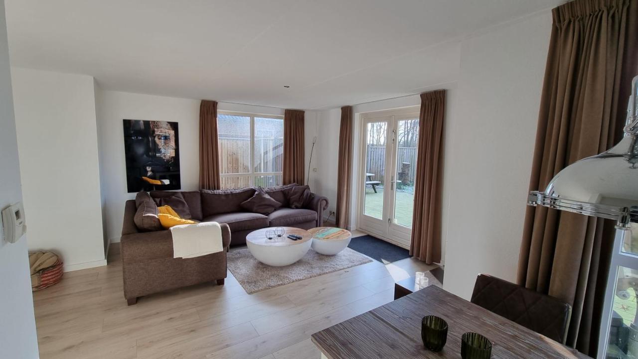 Recreatiewoning Maas en Waal 191 Villa Ewijk Buitenkant foto